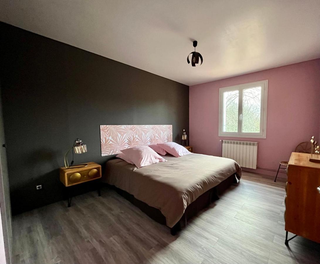 Gite A L'Oree Du Pre Villiers-Saint-Benoit ภายนอก รูปภาพ