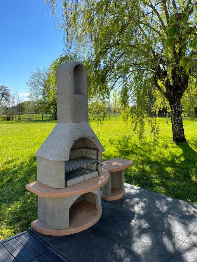 Gite A L'Oree Du Pre Villiers-Saint-Benoit ภายนอก รูปภาพ